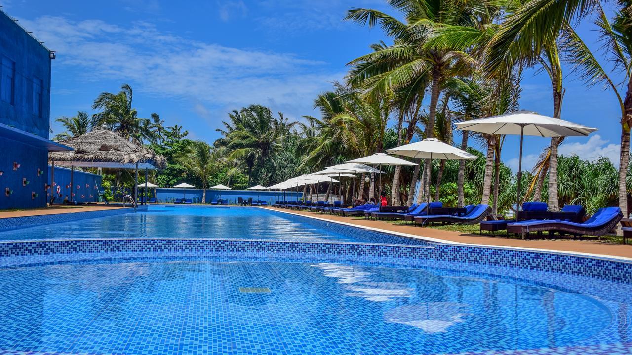 Jie Jie Beach Hotel Ваддува Экстерьер фото