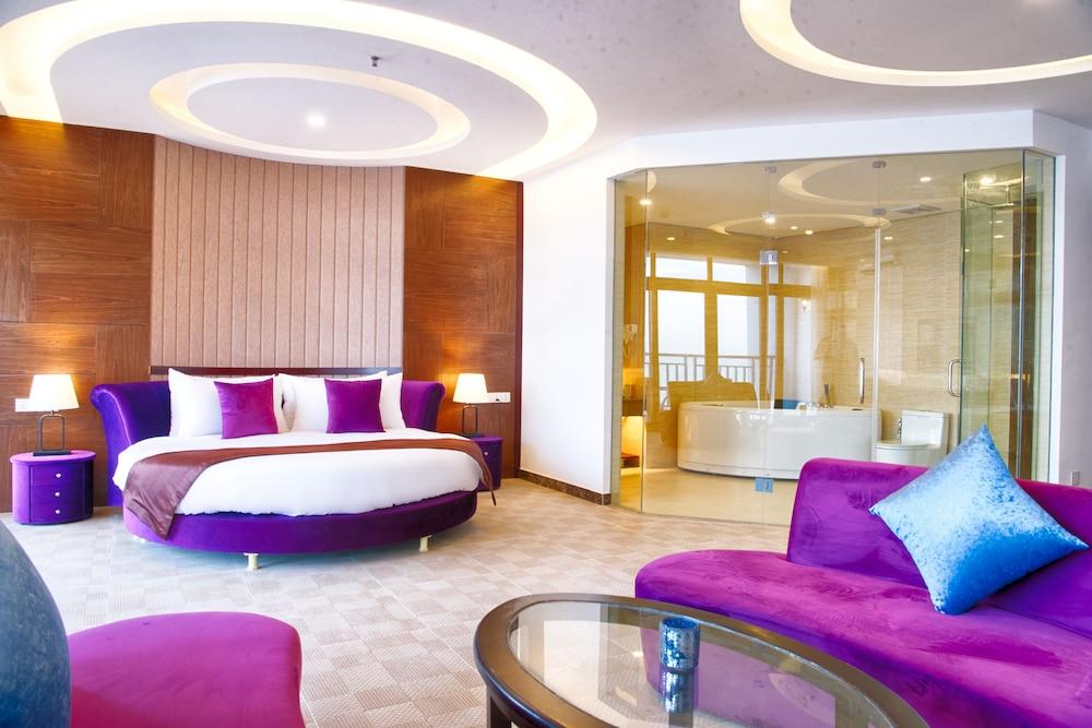 Jie Jie Beach Hotel Ваддува Экстерьер фото