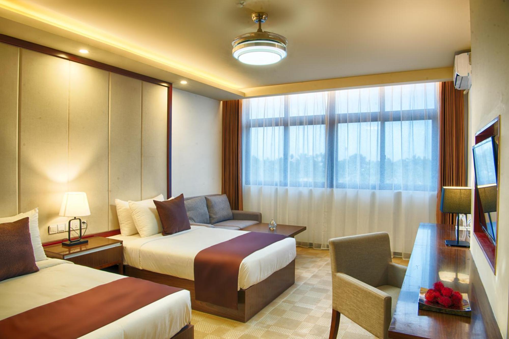 Jie Jie Beach Hotel Ваддува Экстерьер фото