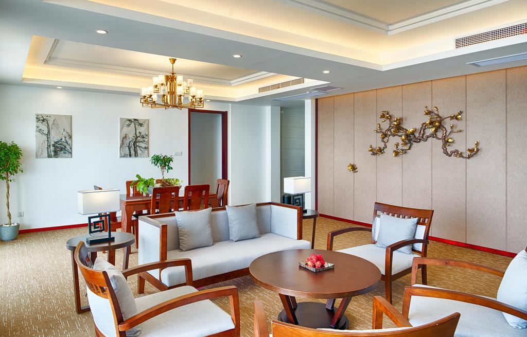 Jie Jie Beach Hotel Ваддува Экстерьер фото