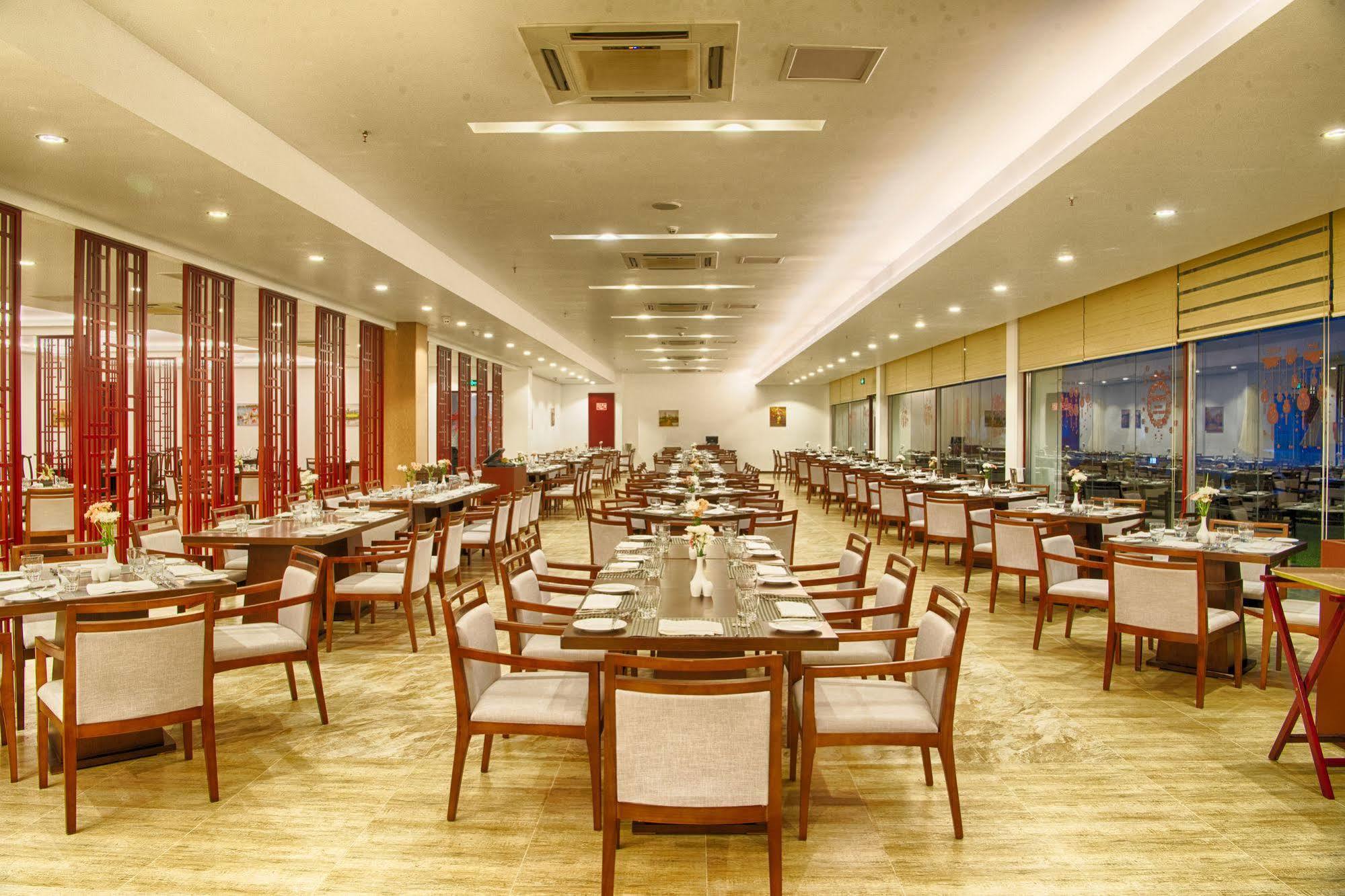 Jie Jie Beach Hotel Ваддува Экстерьер фото